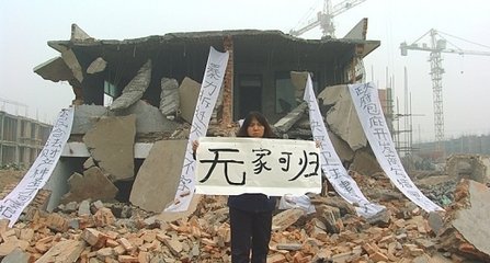 2018年拆迁新政：武警以后不得参与强拆！
