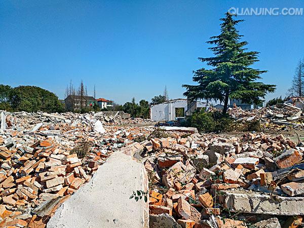 农村耕地集体转租合法吗？有什么依据？
